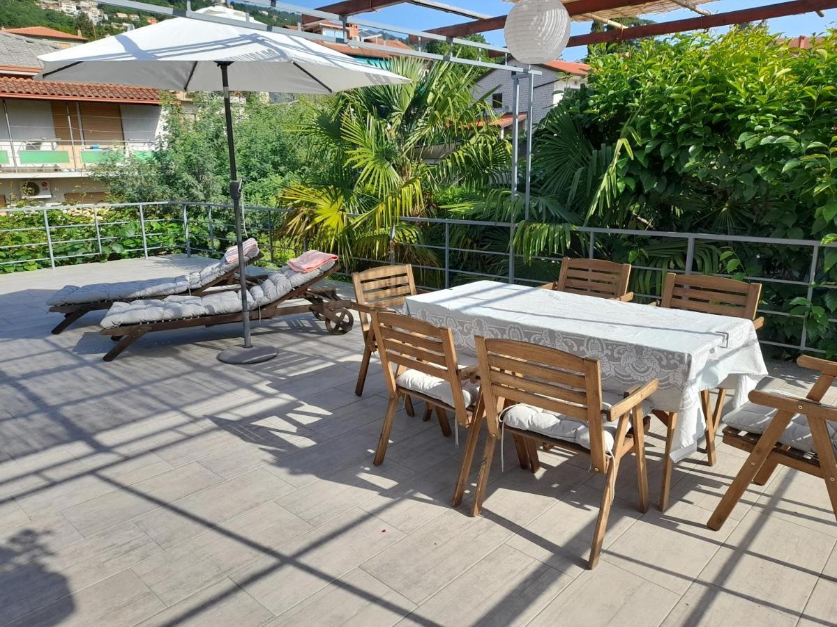 Apartments Orange Lovran Εξωτερικό φωτογραφία