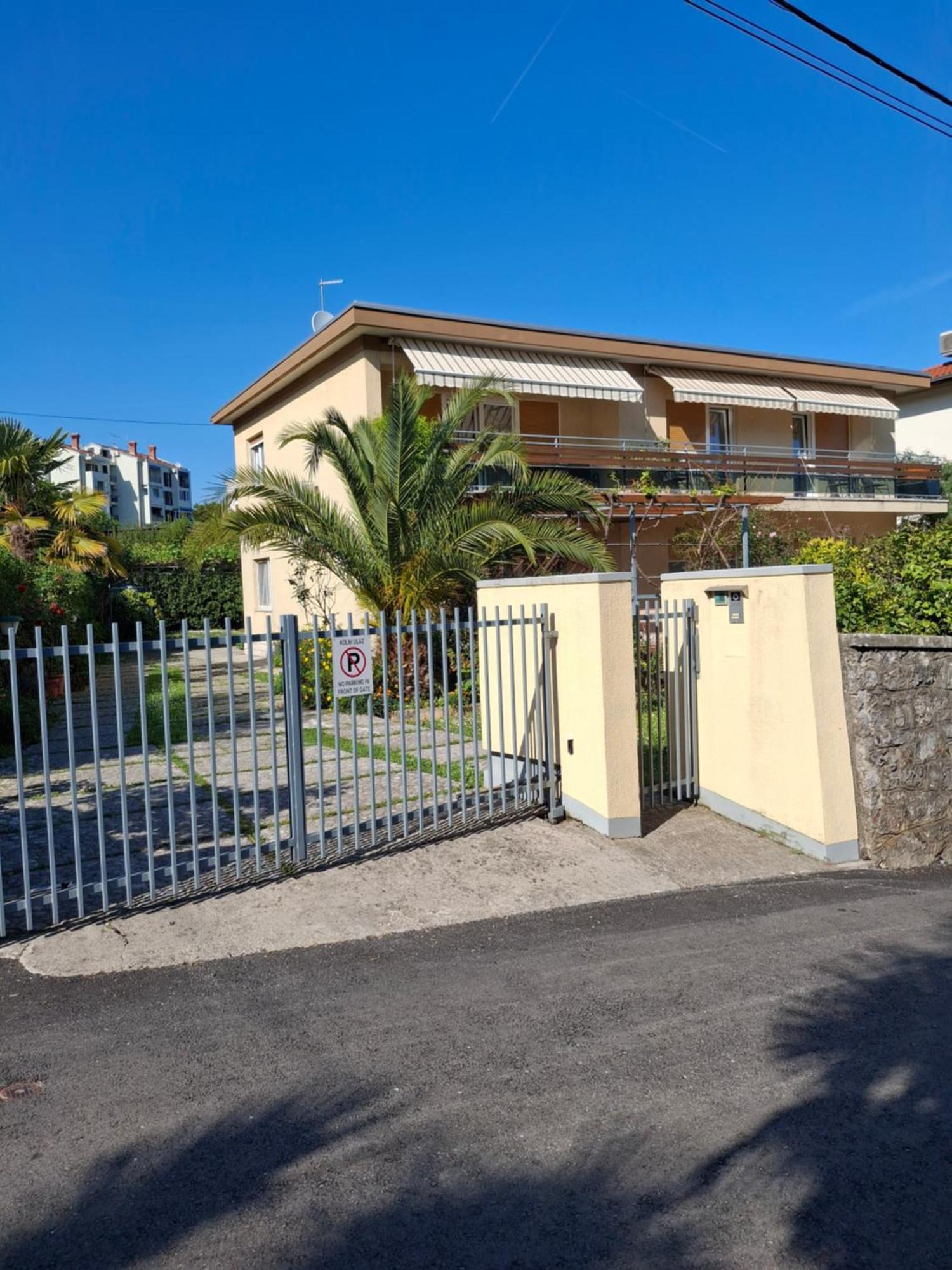 Apartments Orange Lovran Εξωτερικό φωτογραφία